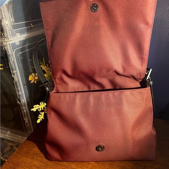 COACH Nylon Shoulder Bag in Maroon- EUC- adjustable strap - Picture 3 of 7